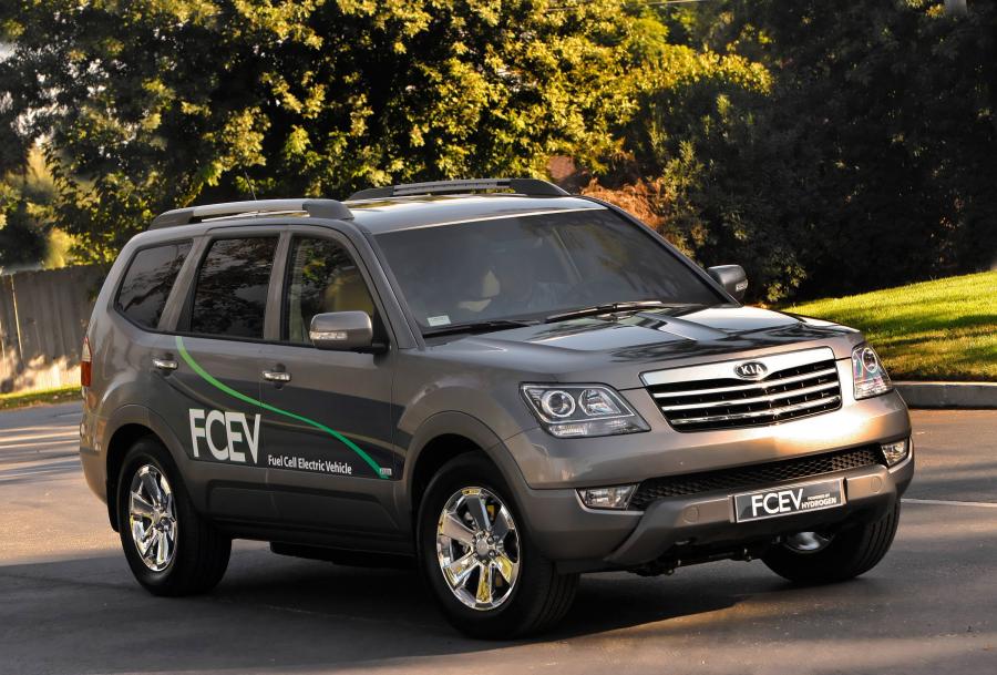  Kia Borrego FCEV 2008 года  (фото 1 из 6)